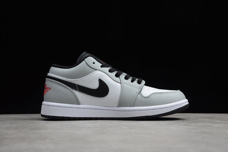 AIR JORDAN 1 LOW LIGHT SMOKE GREY