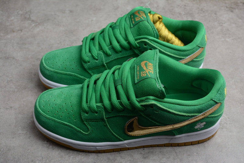 DUNK LOW  PATRICK´S DAY