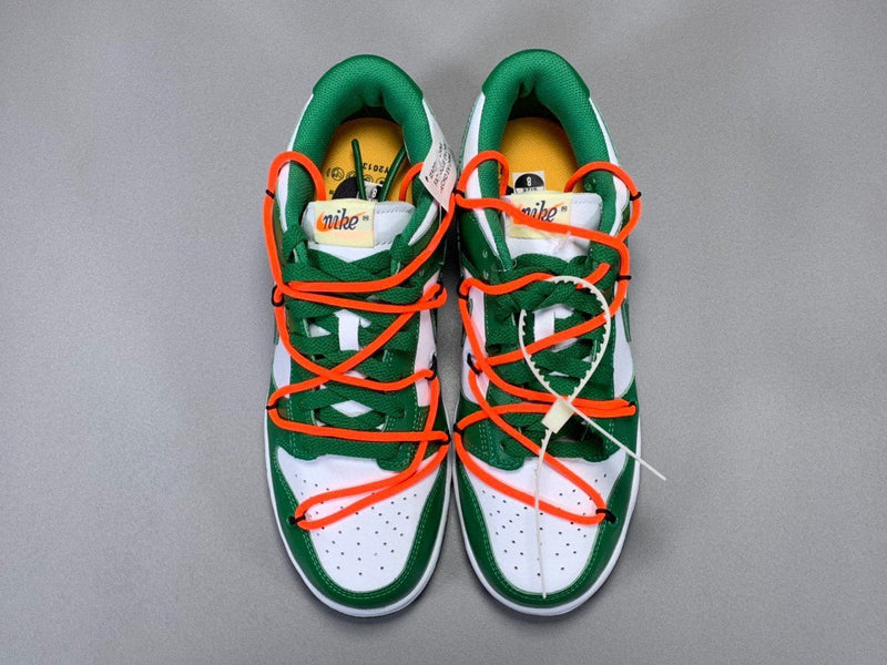 DUNK LOW OFF-WHITE PINE GREEN