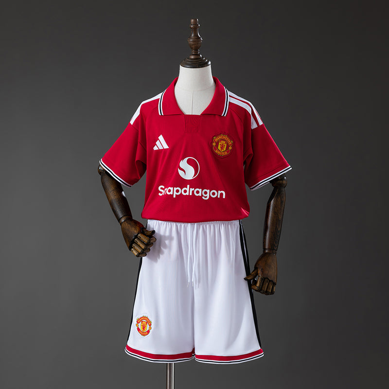 CONJUNTO INFANTIL MANCHETER UNITED VERMELHO 26/27