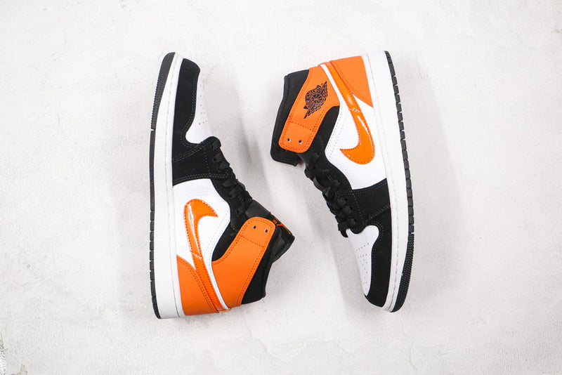 AIR JORDAN 1 MID SHATTERED BACKBOARD