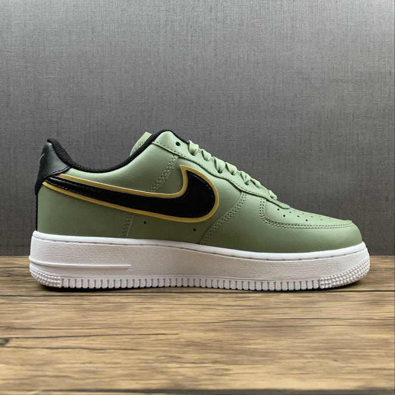 AIR FORCE 1 07 LV8 METALLIC SWOOSH PACK