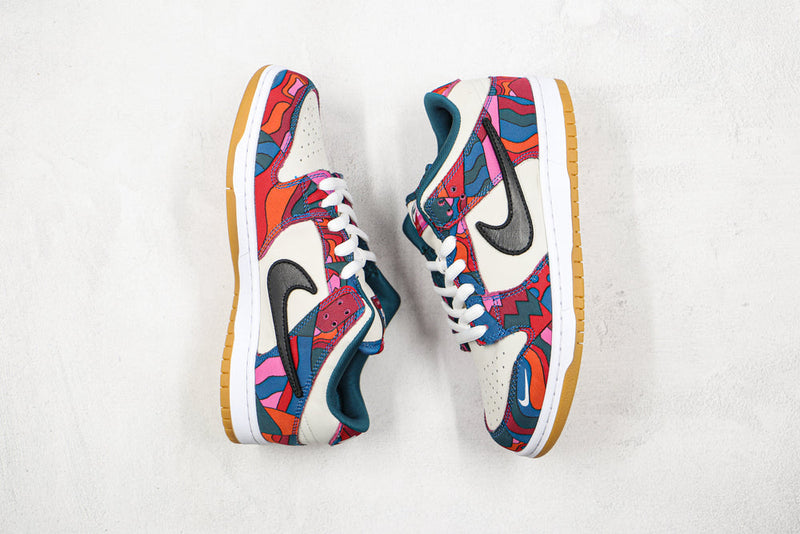 DUNK LOW ABSTRACT ART