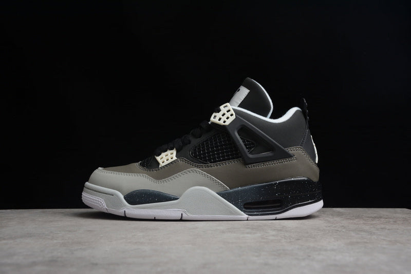 AIR JORDAN 4 RETRO FESR PACK