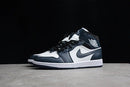 AIR JORDAN 1 MID ARMORY NAVY